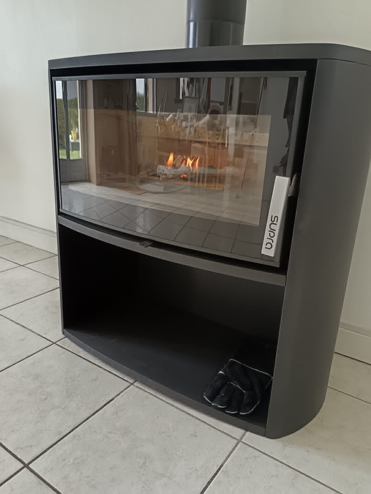 Vente et installation d’un poêle à bois SUPRA LASLO BÛCHER à PAVILLY entre ROUEN et YVETOT 76.