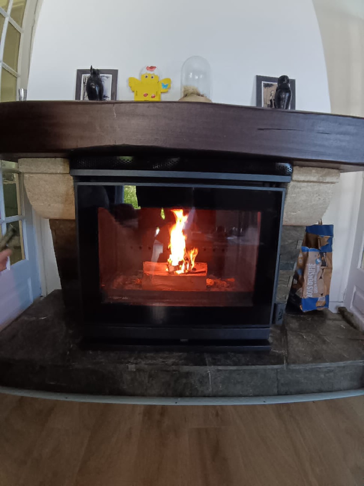 Artisan chauffagiste Malaunay : installation insert bois 10kW Richard Le Droff Honoré 800 Vision – pose RGE et tubage.