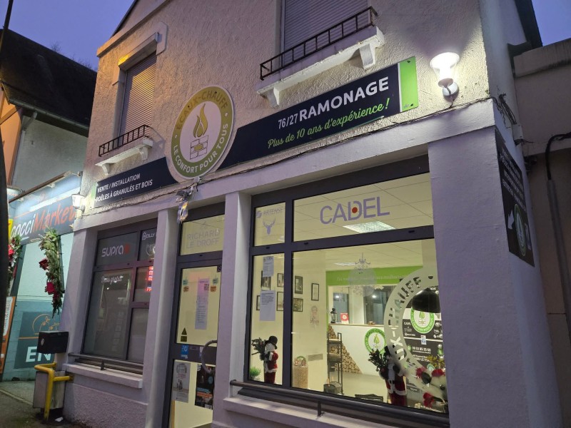 Vente et installation d’un superbe poêle à granulés CADEL SPIRIT 5KW à Yvetot près de Yerville !