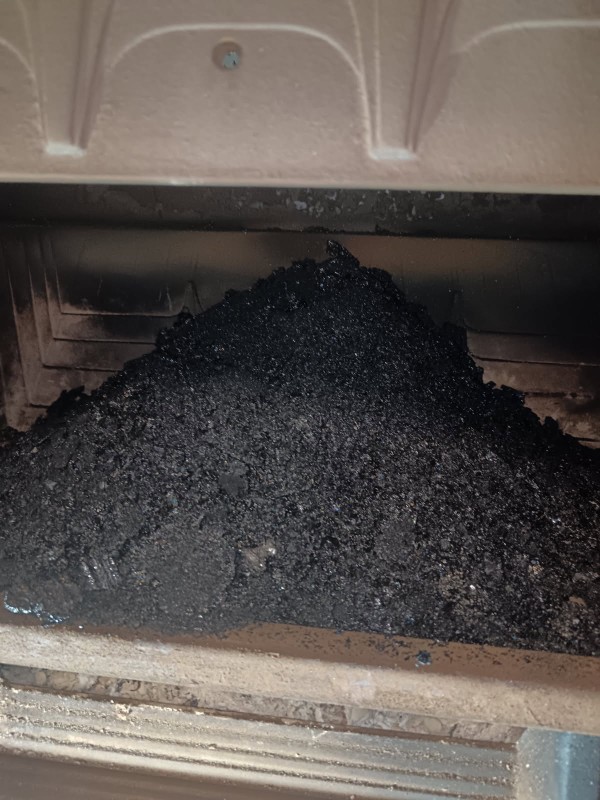 Société spécialisée en entretien et ramonage de poêle à granulés ou à bois au Neubourg 27