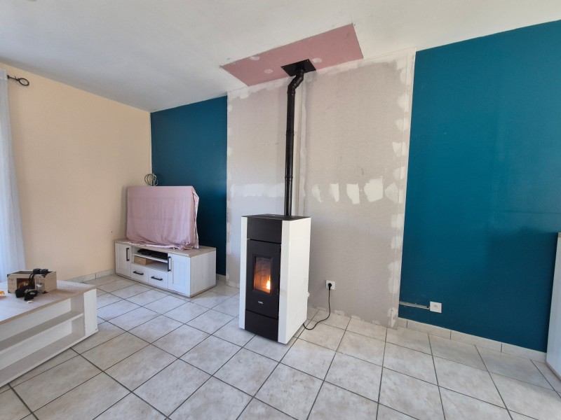 VENTE ET INSTALLATION D’UN POÊLE À GRANULÉS CADEL CRISTAL 9 À LA MAILLERAYE-SUR-SEINE ENTRE BOURG-ACHARD ET YVETOT.