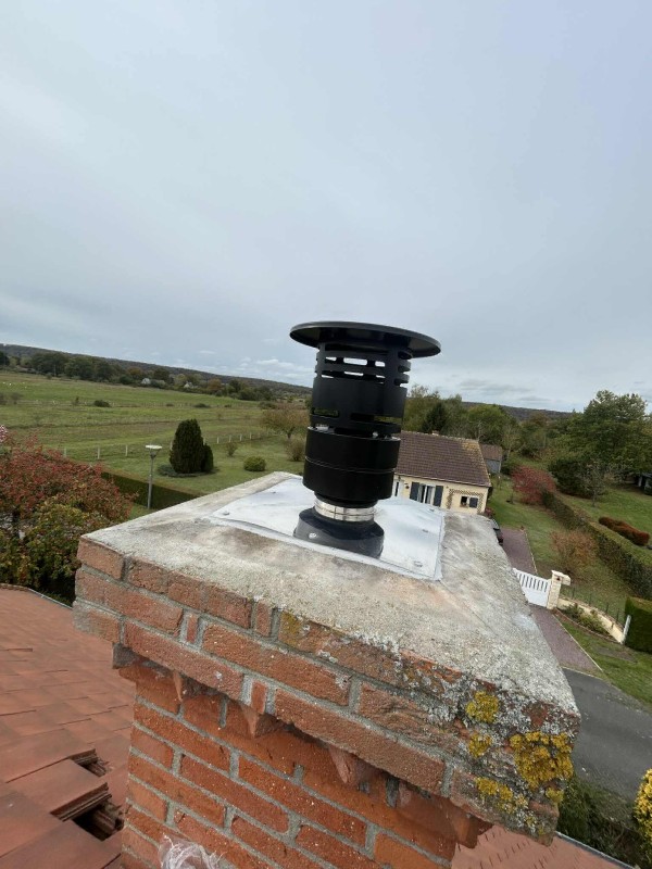 Vente et installation d’un magnifique insert à granulés CADEL PONENTE 7KW à ANNEVILLE AMBOURVILLE entre DUCLAIR et BOURG-ACHARD