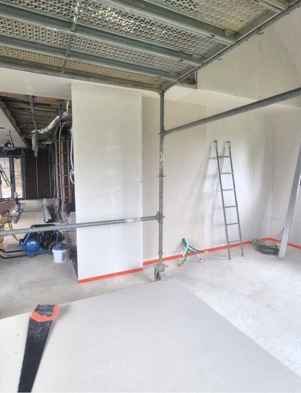 Vente et installation d’un poêle à granulés CADEL MITHOS 14KW wifi intégré canalisable à BOURNEVILLE-SAINTE-CROIX à côté de PONT-AUDEMER et BOURG-ACHARD