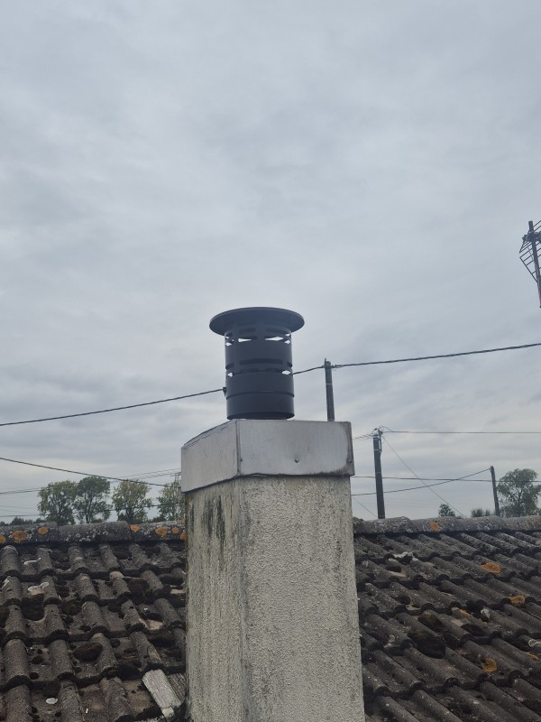 VENTE ET INSTALLATION D’UN SUPERBE POÊLE À GRANULÉS CADEL ELIPSE WIFI