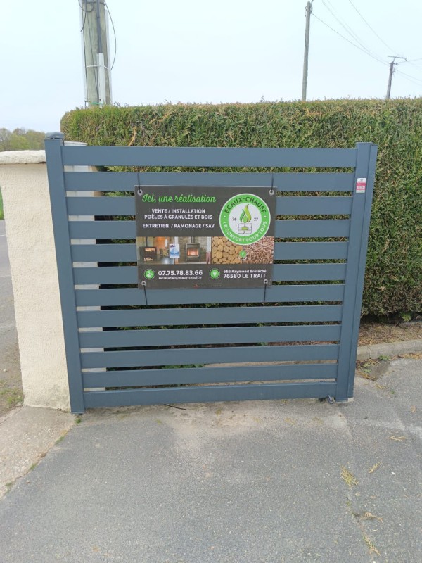 Vente et installation d’un poêle à bois SUPRA LASLO BÛCHER à PAVILLY entre ROUEN et YVETOT 76.